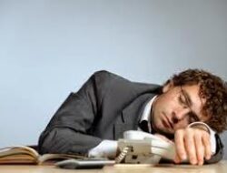 5 Cara Sehat Menahan Rasa Ngantuk